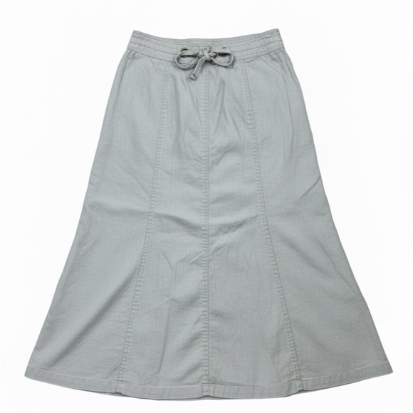 3/$25 &CO. Light Gray A-Line Skirt - Picture 1 of 1